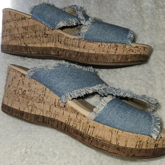 Comfort Est 1946 Womans Denim Slip On Shoes Size 11 - Picture 3 of 7